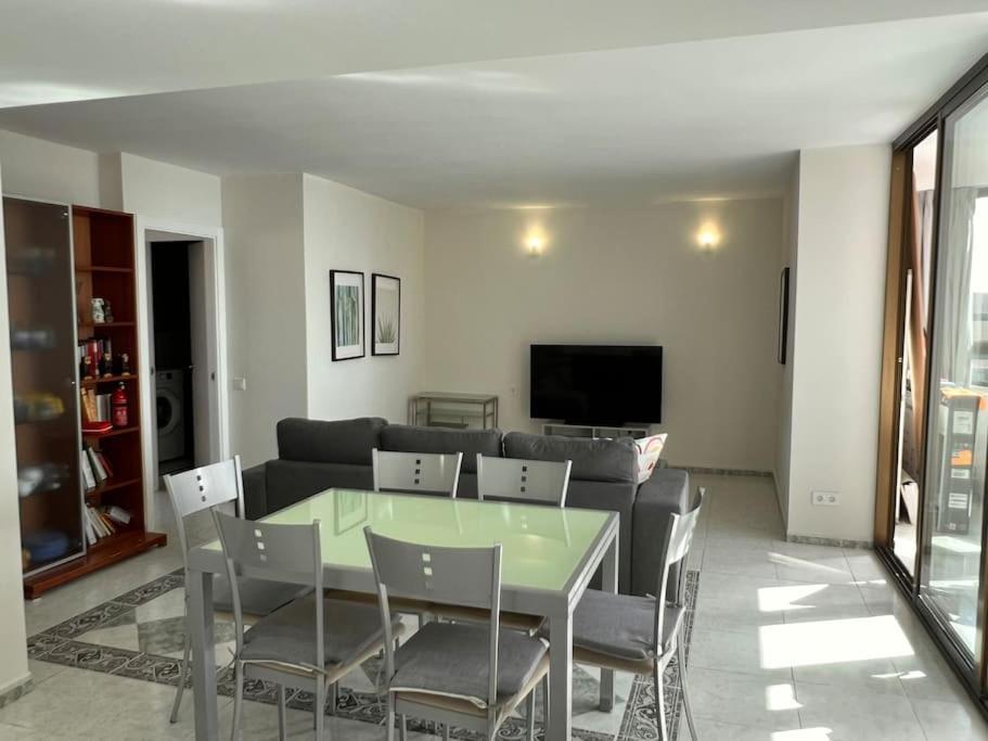 Fuengirola Puerto Y Mar Apartment Exterior photo